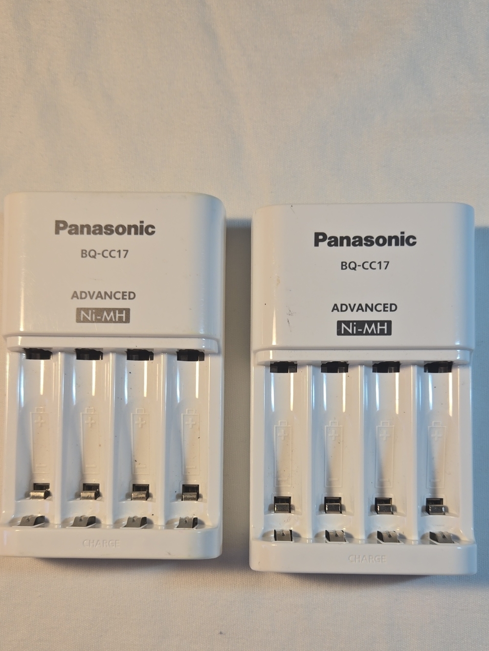 Panasonic White BQ-CC17 Dual Ni-MH 4-Slot Battery Chargers